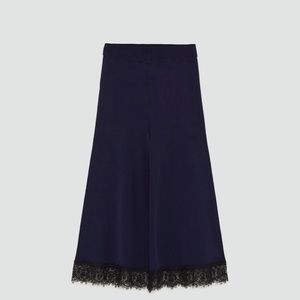 Zara Navy Wide-Leg Cropped Pants with Black Lace Trim